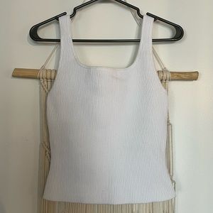 Wilfred Sculpt Knit Tank size medium